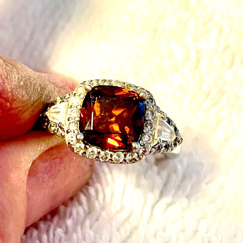 Beautiful Jean Doussett Size 7 Simulated Ruby/Diamond Sterling Silver Ring
